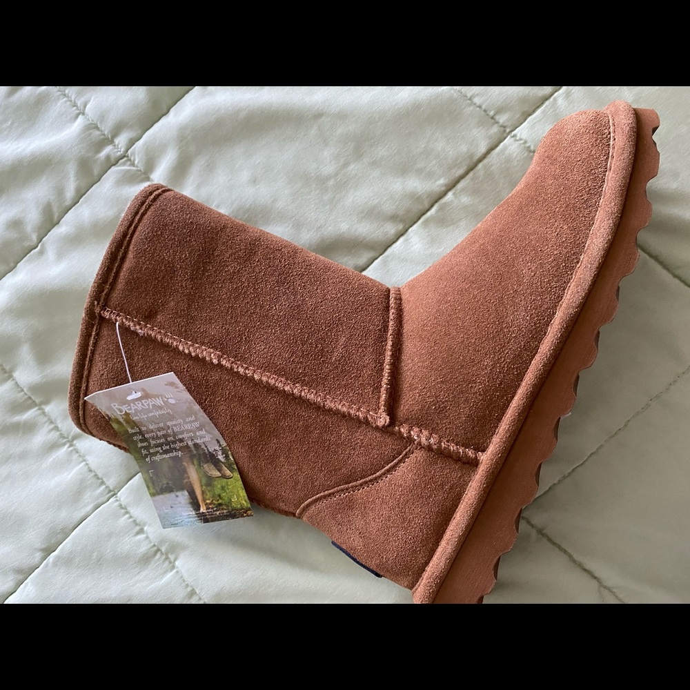 🐻 BEARPAW 🐻Boots Elle Short